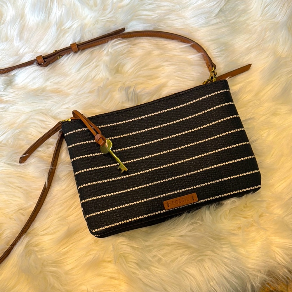 Fossil Devon Crossbody Bag Black and White Striped - Picture 1 of 10